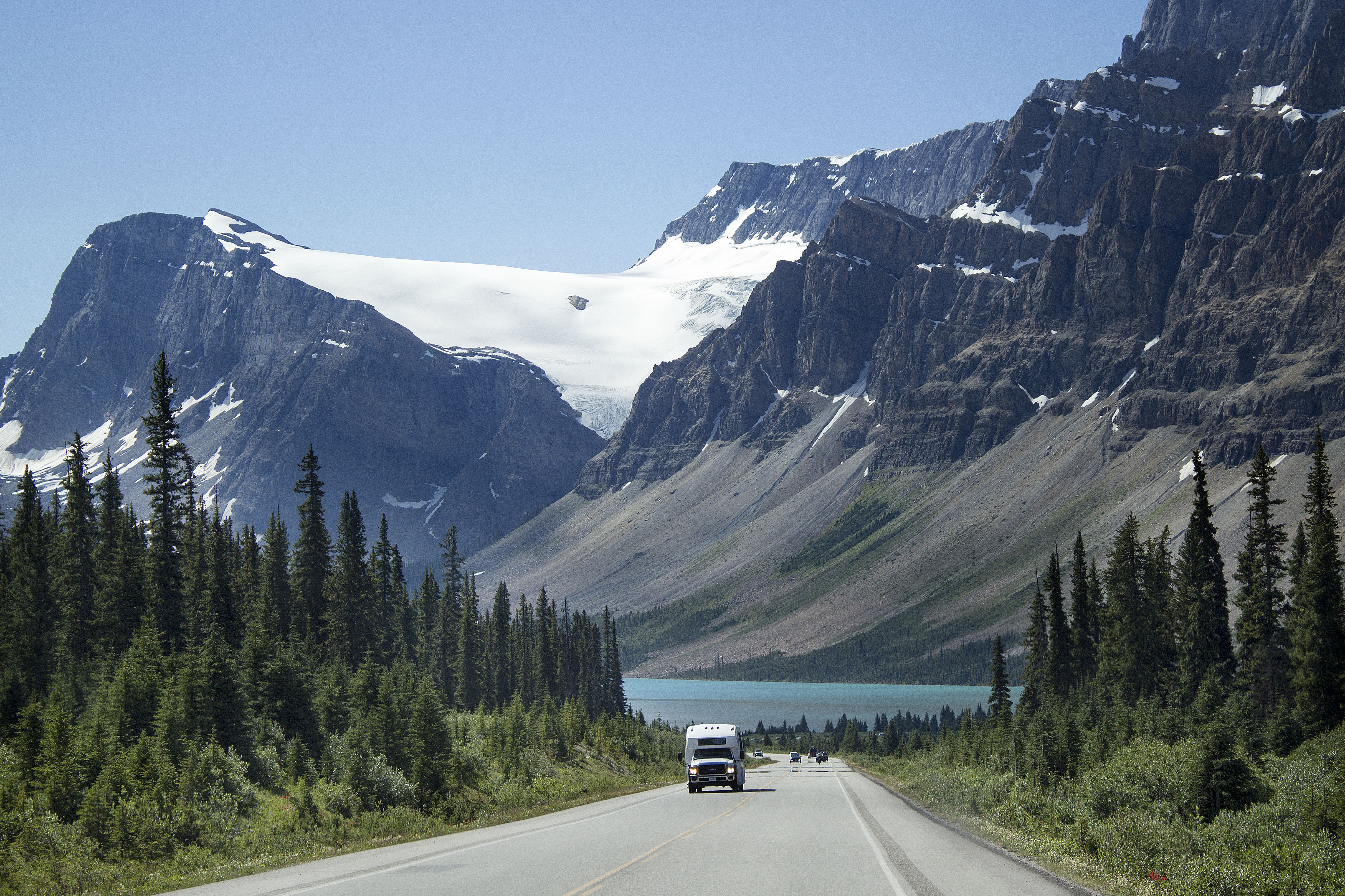 icefield-road-canada