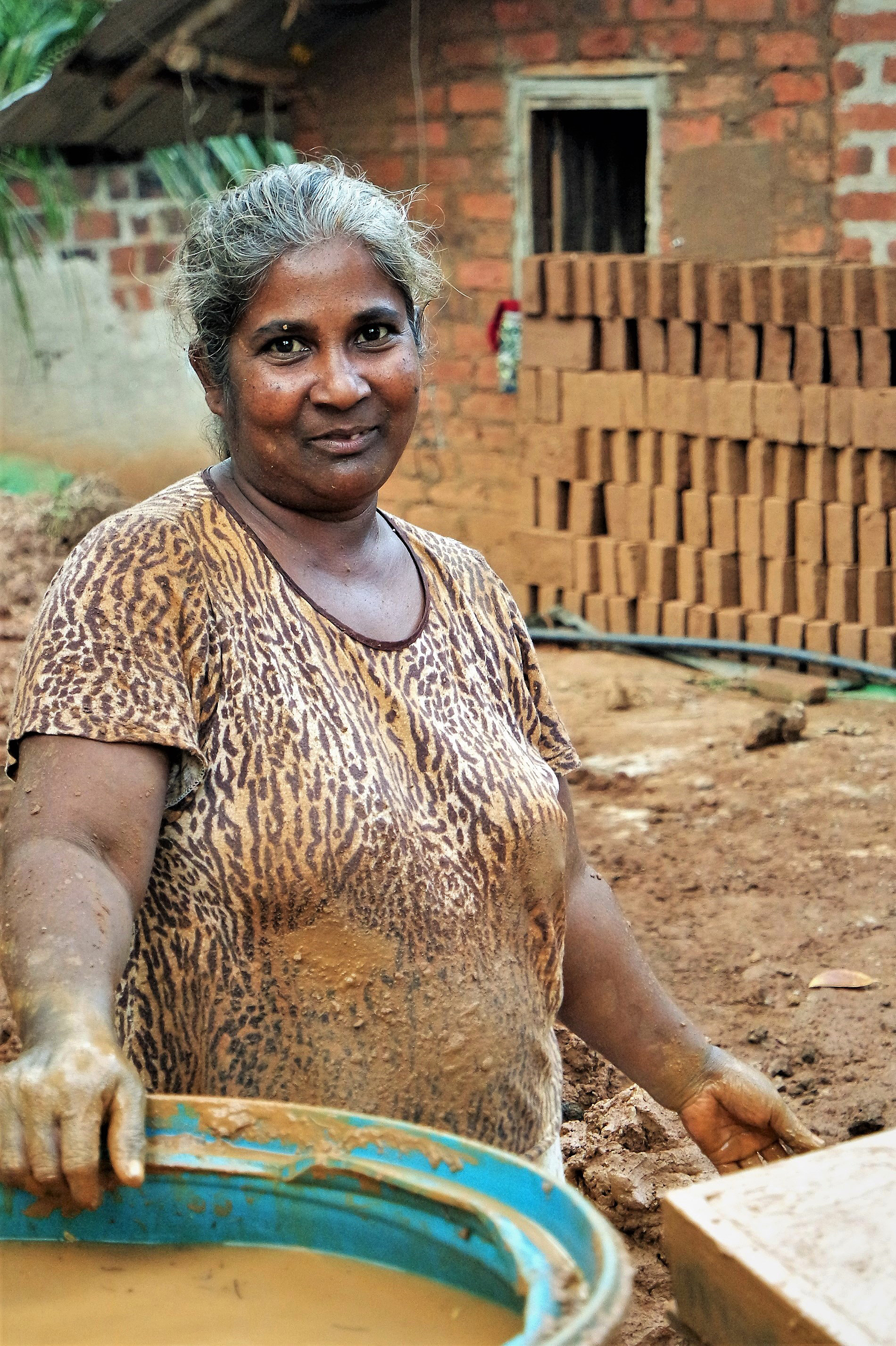 bakstenen-maken-sri-lanka