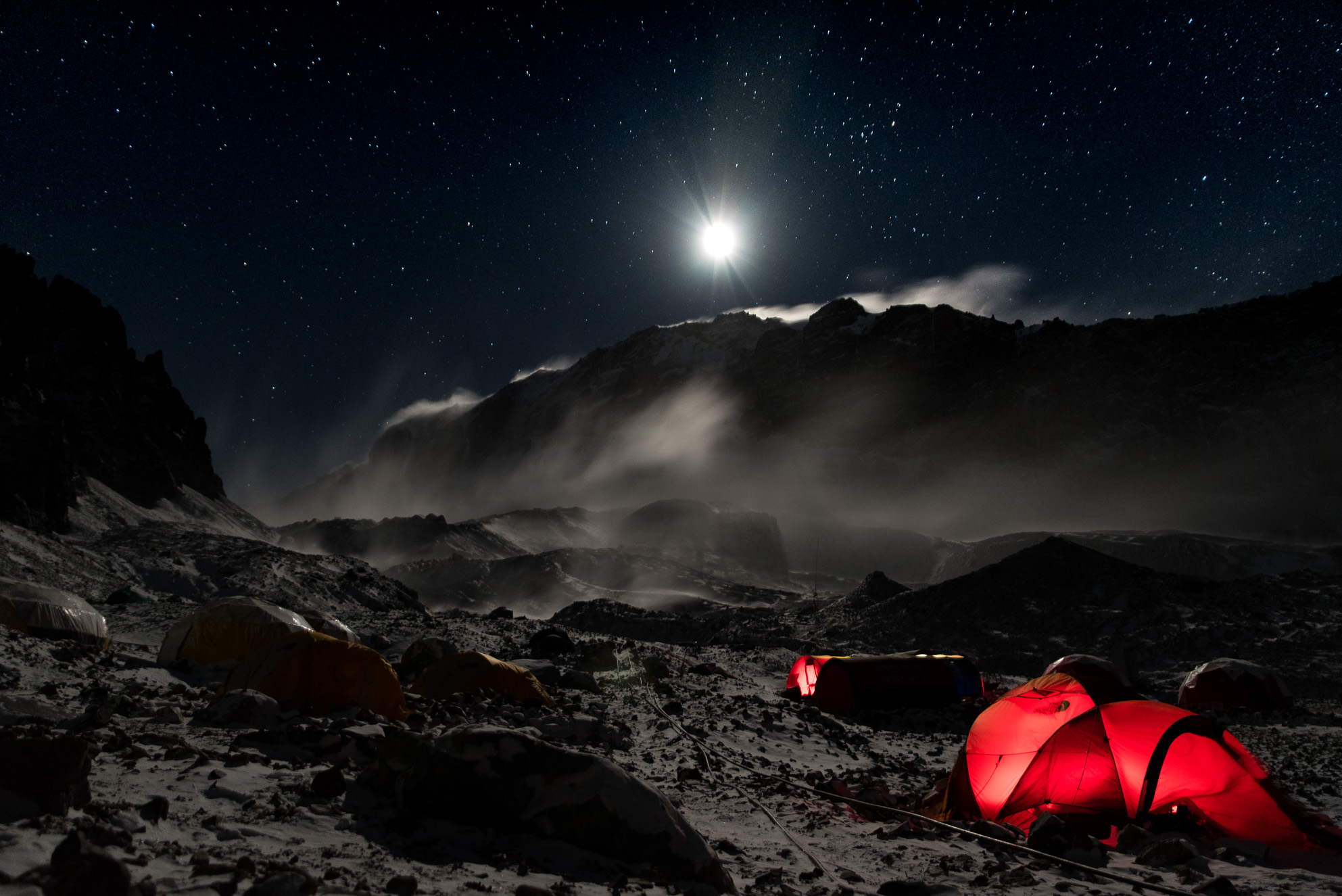 aconcagua-by-night