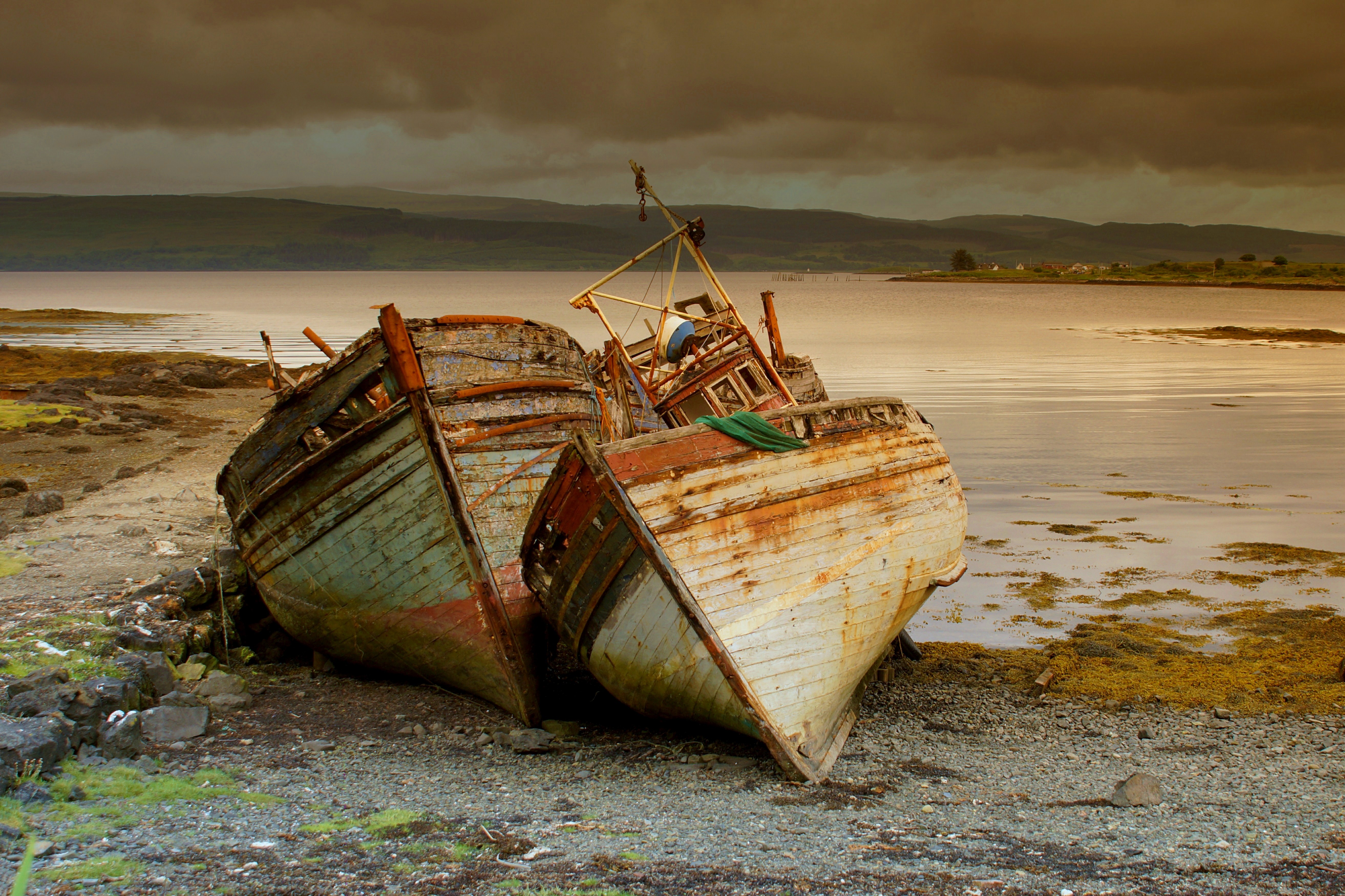 the-tree-sisters-of-salen