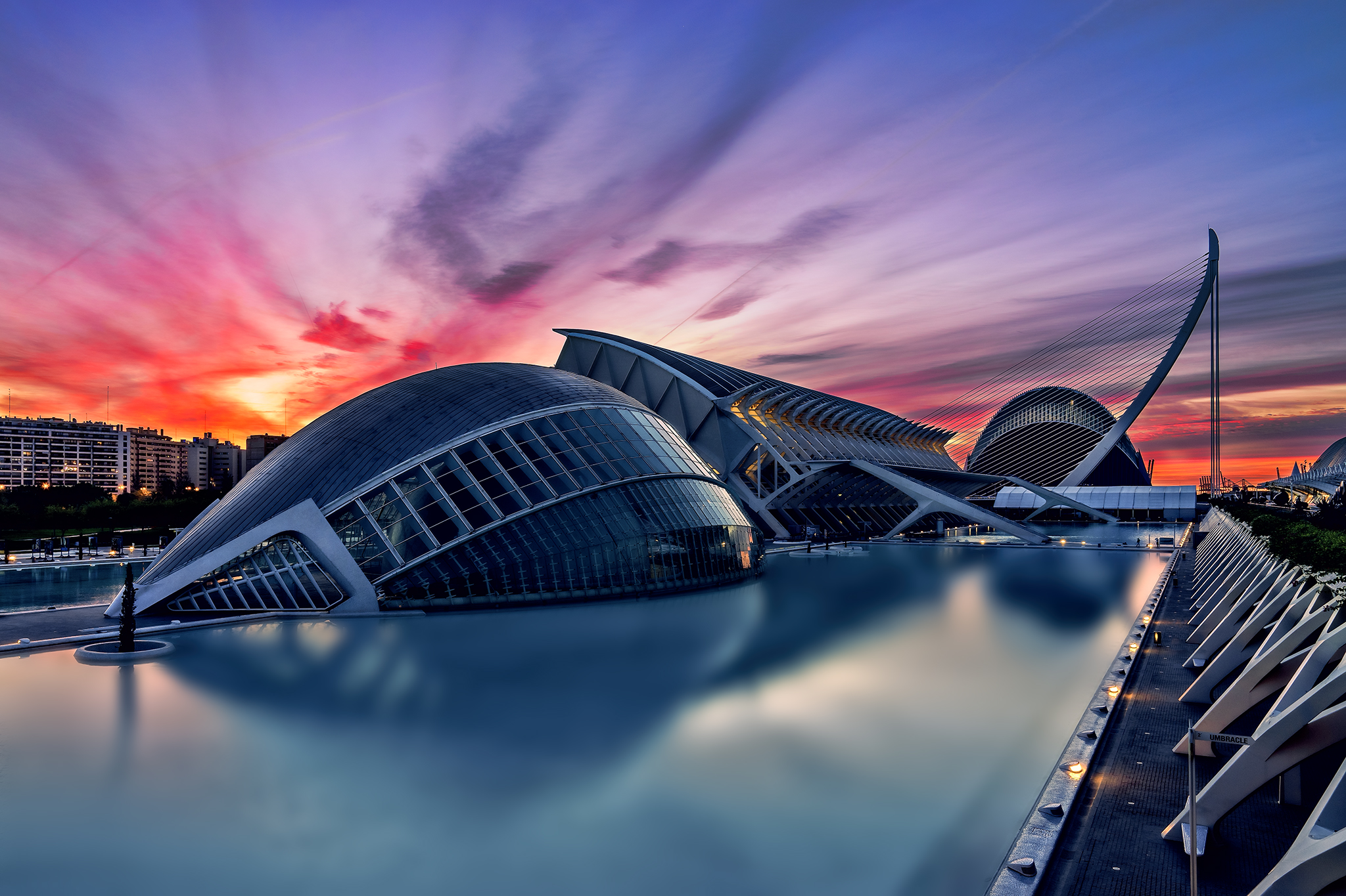 valencia-ciutat-de-les-arts-i-les-ci%C3%A8ncies