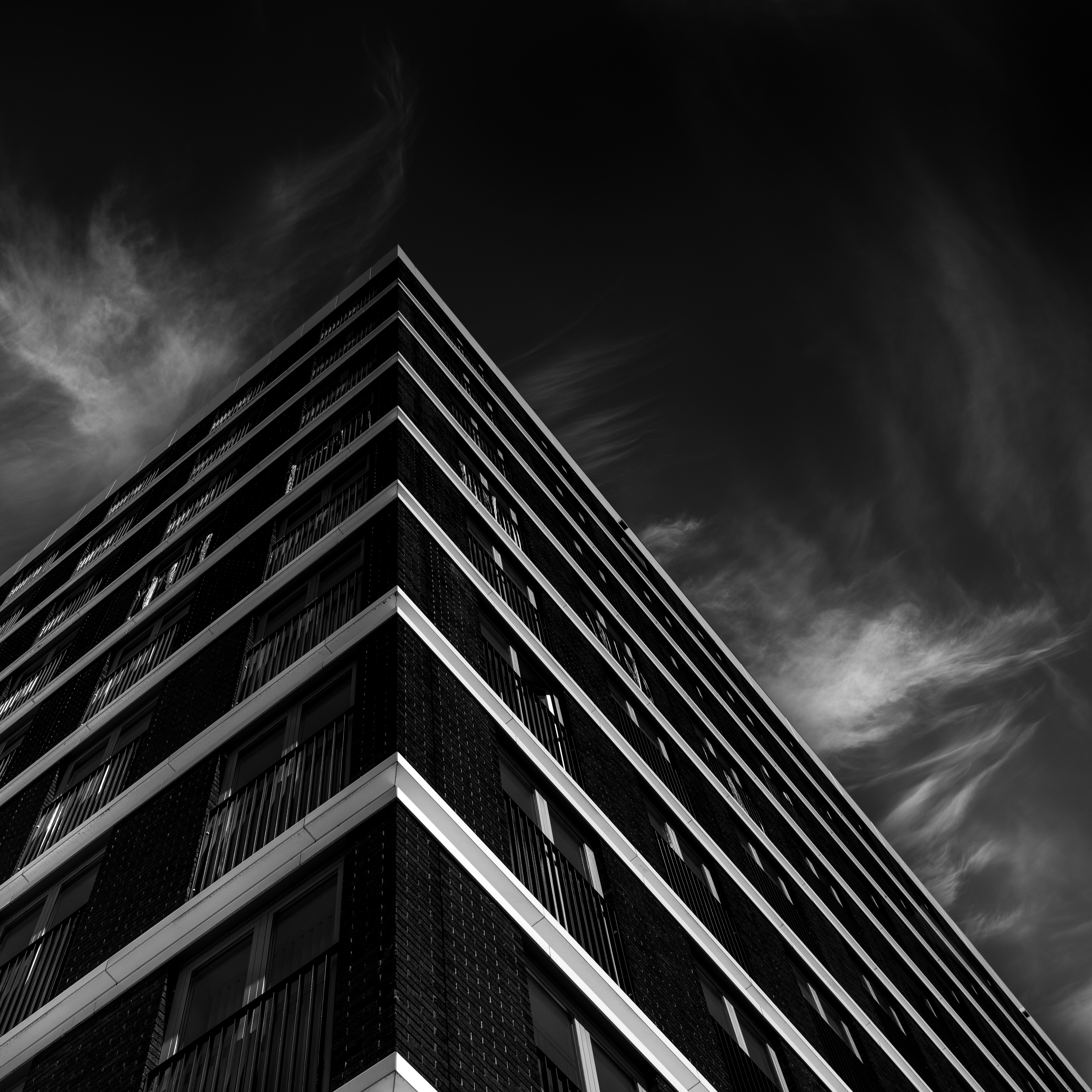 lijnen-in-een-gebouw