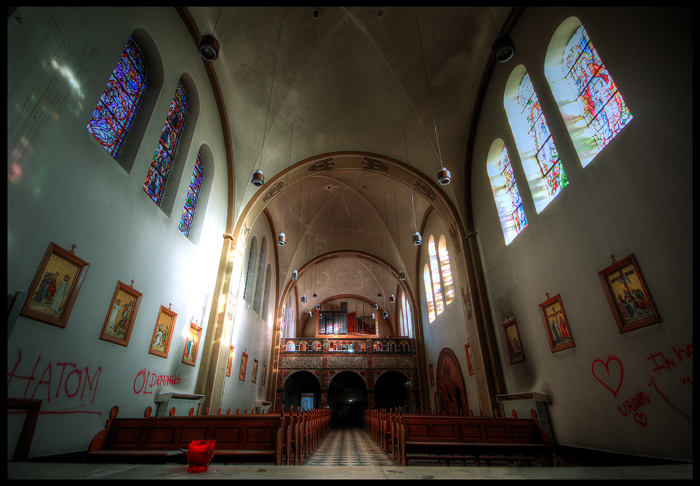 the-abandoned-church