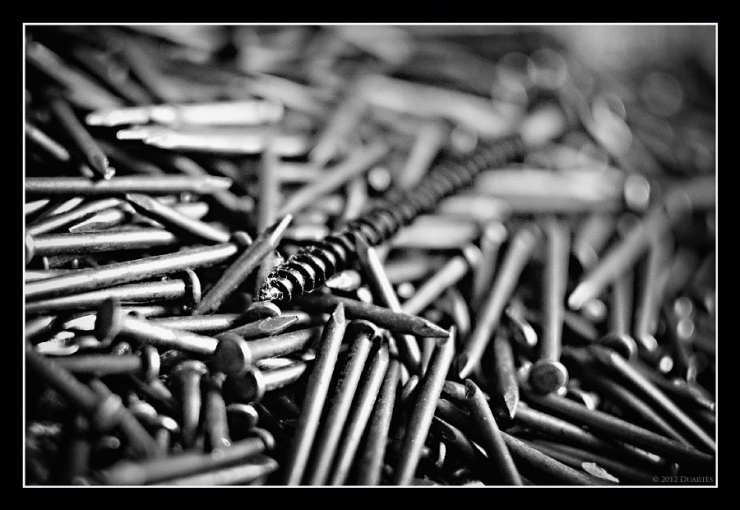 nails-and-screw