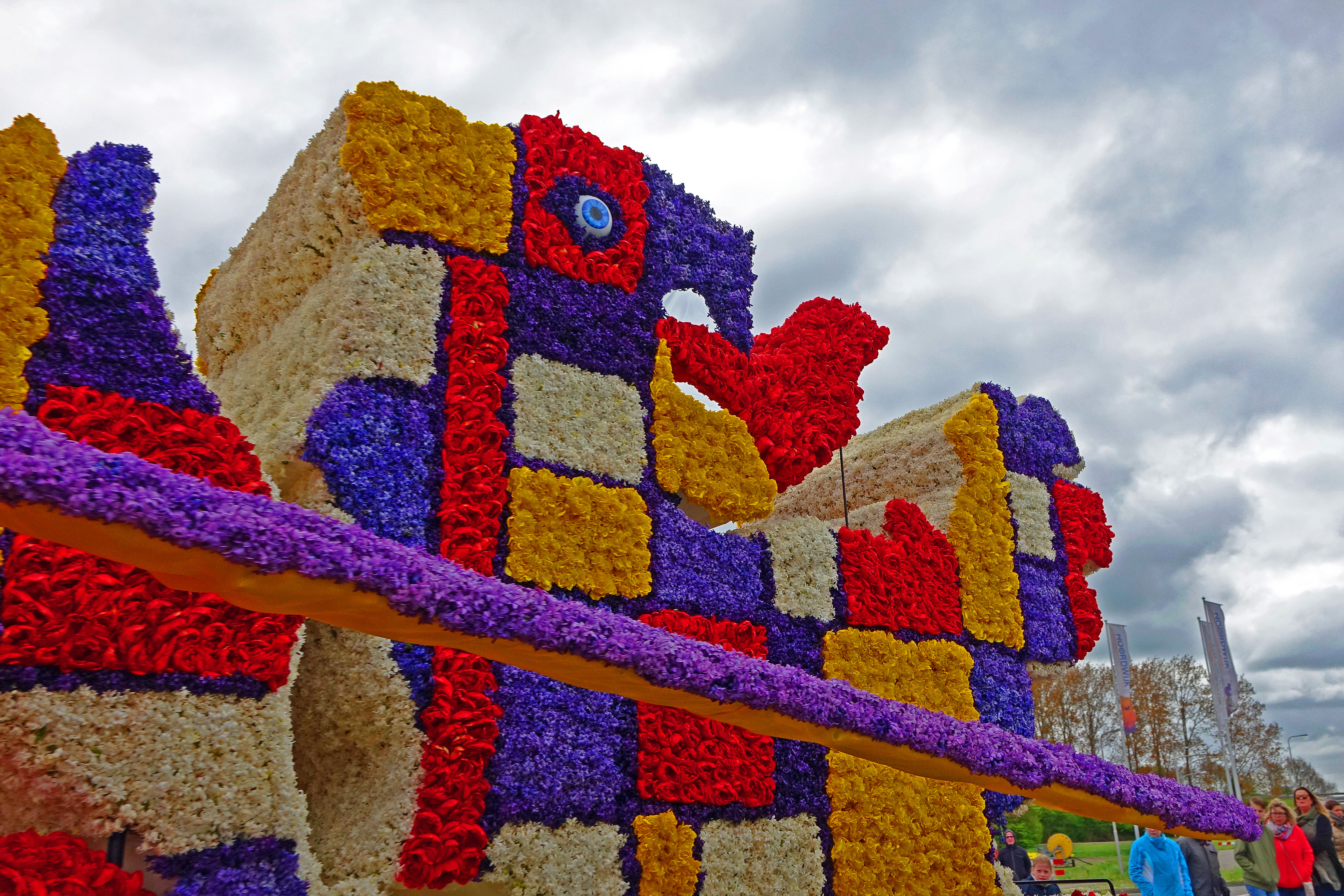 mondriaan-kleurt-de-dag