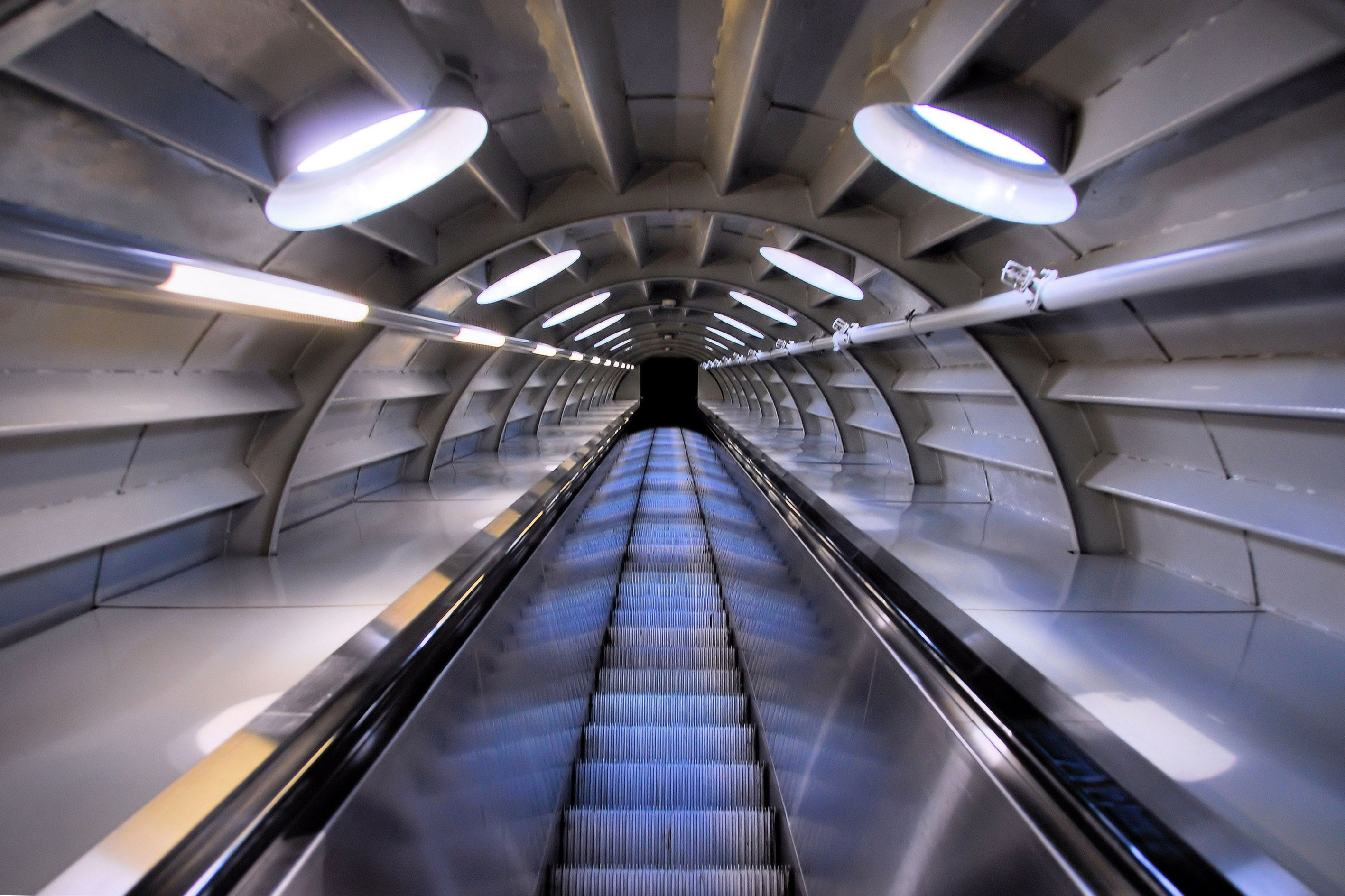 binnenzicht-atomium-brussel