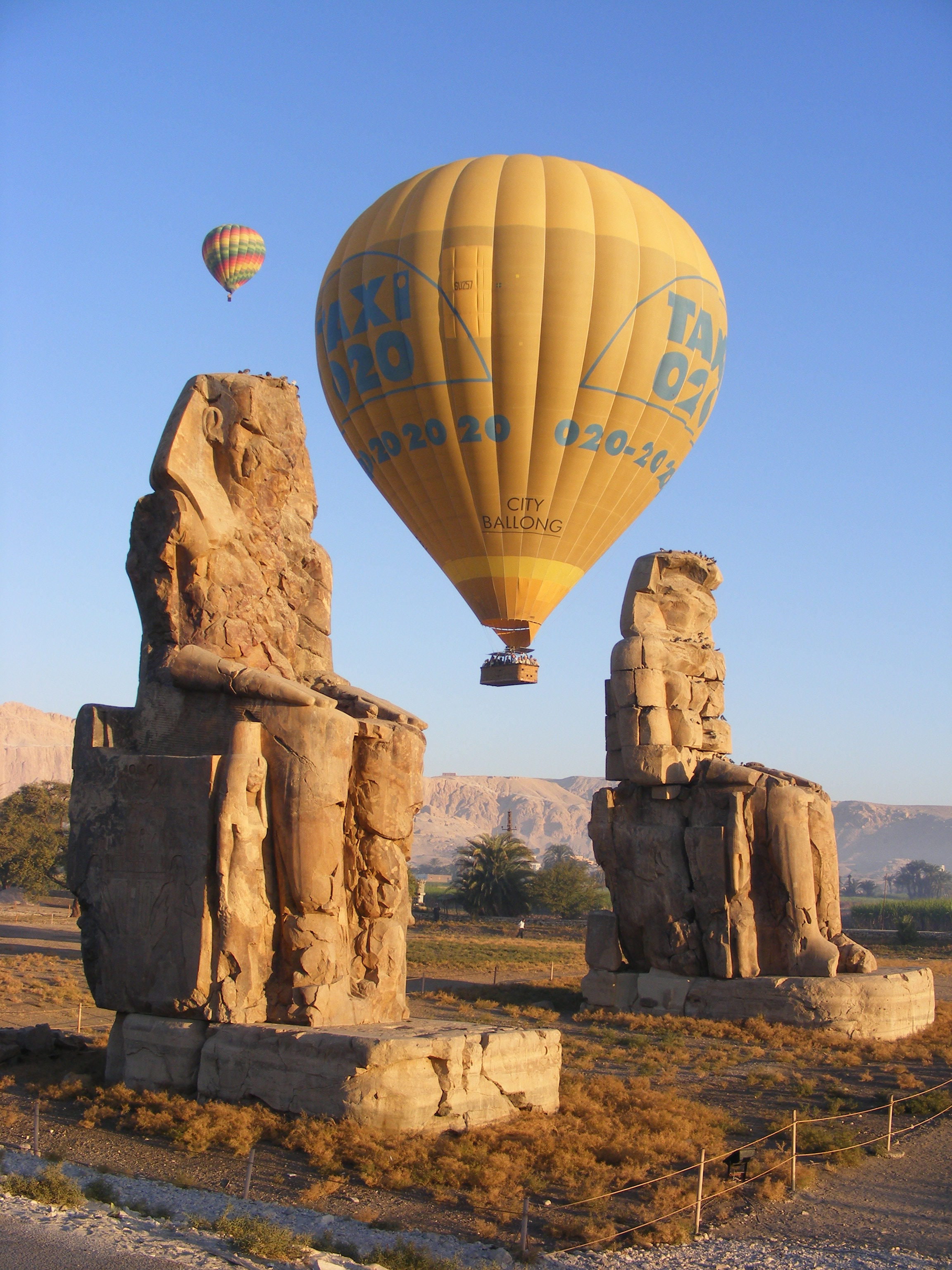 memnon-luxor-egypte