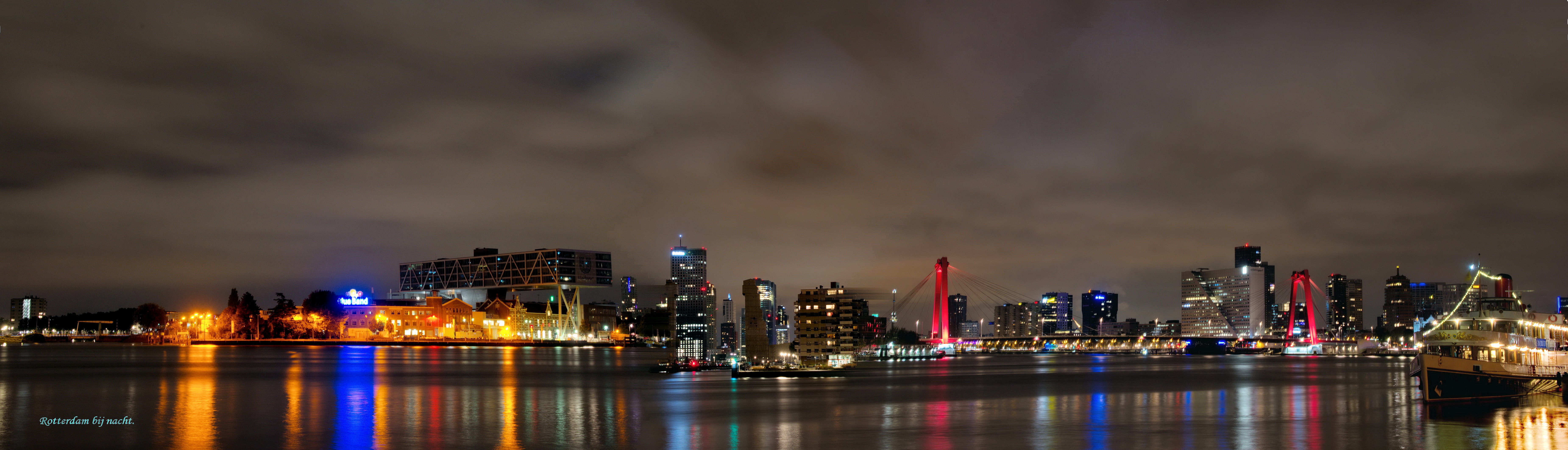 rotterdam-ook-snachts-in-beweging