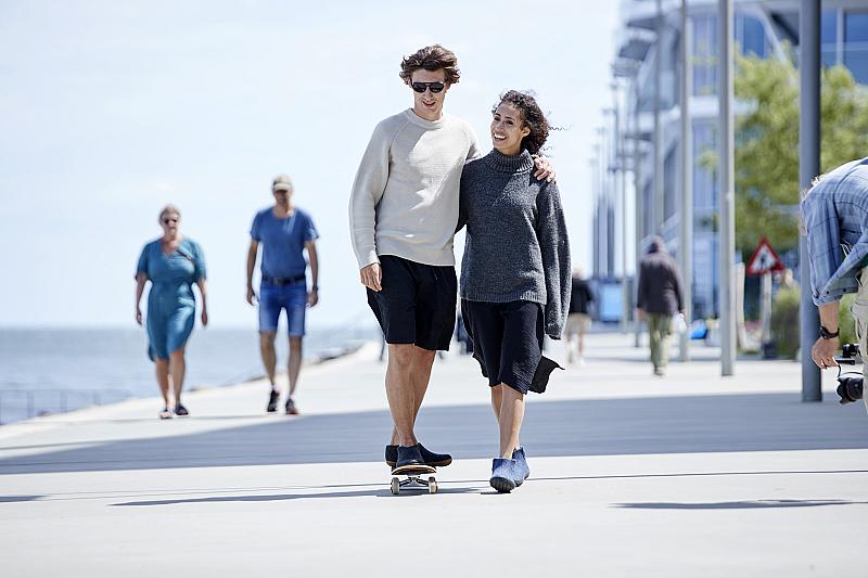 slipper-op-je-gemak-de-zon-tegemoet