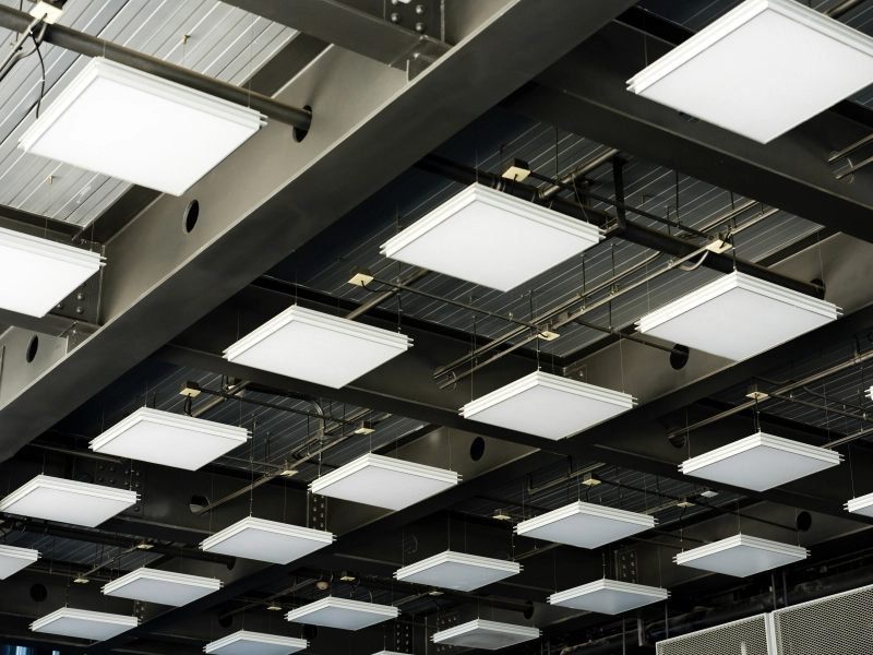waarom-led-panelen-de-norm-zijn-geworden-op-kantoor