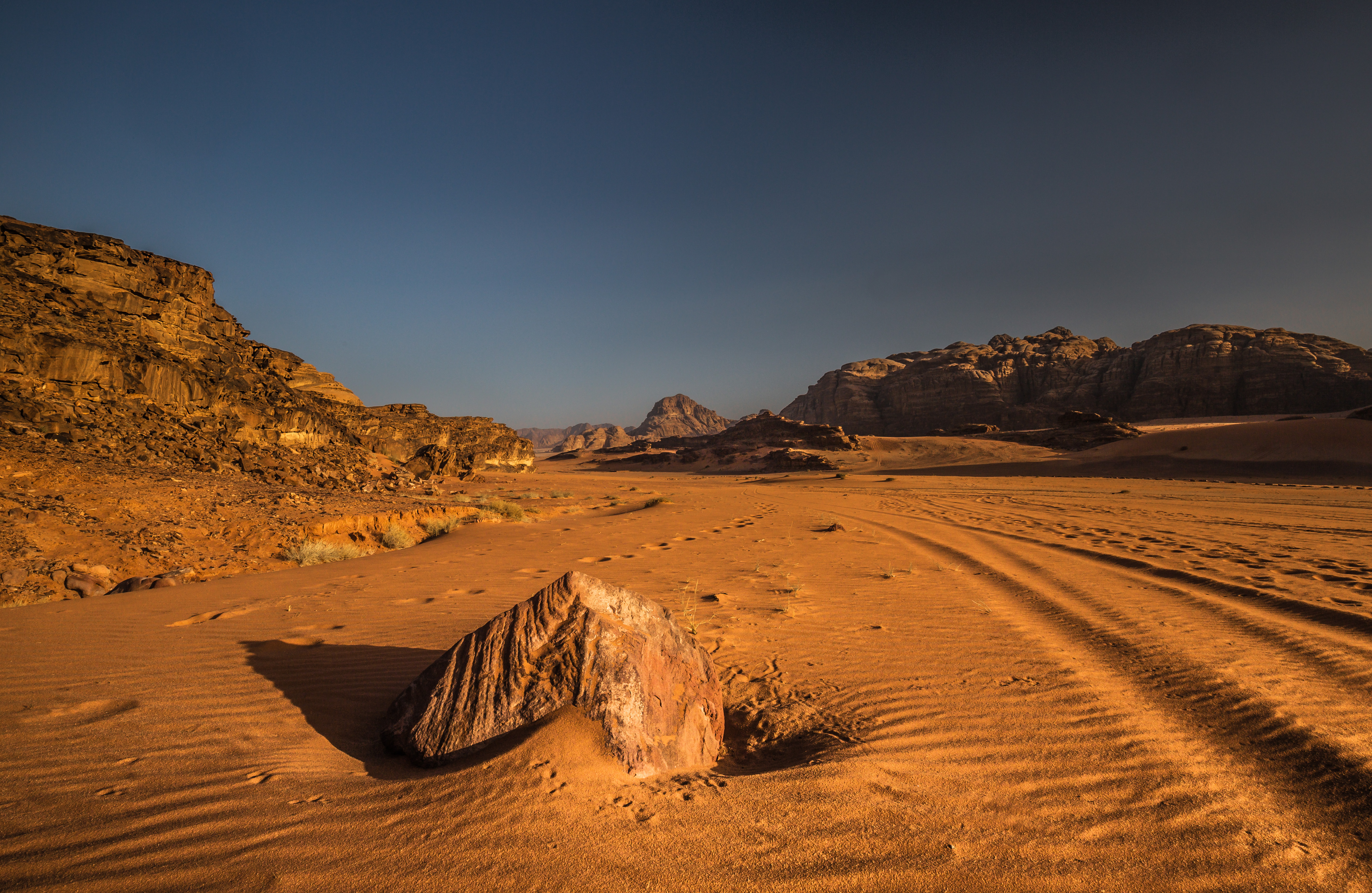 wadi-rum-bij-zonsondergang