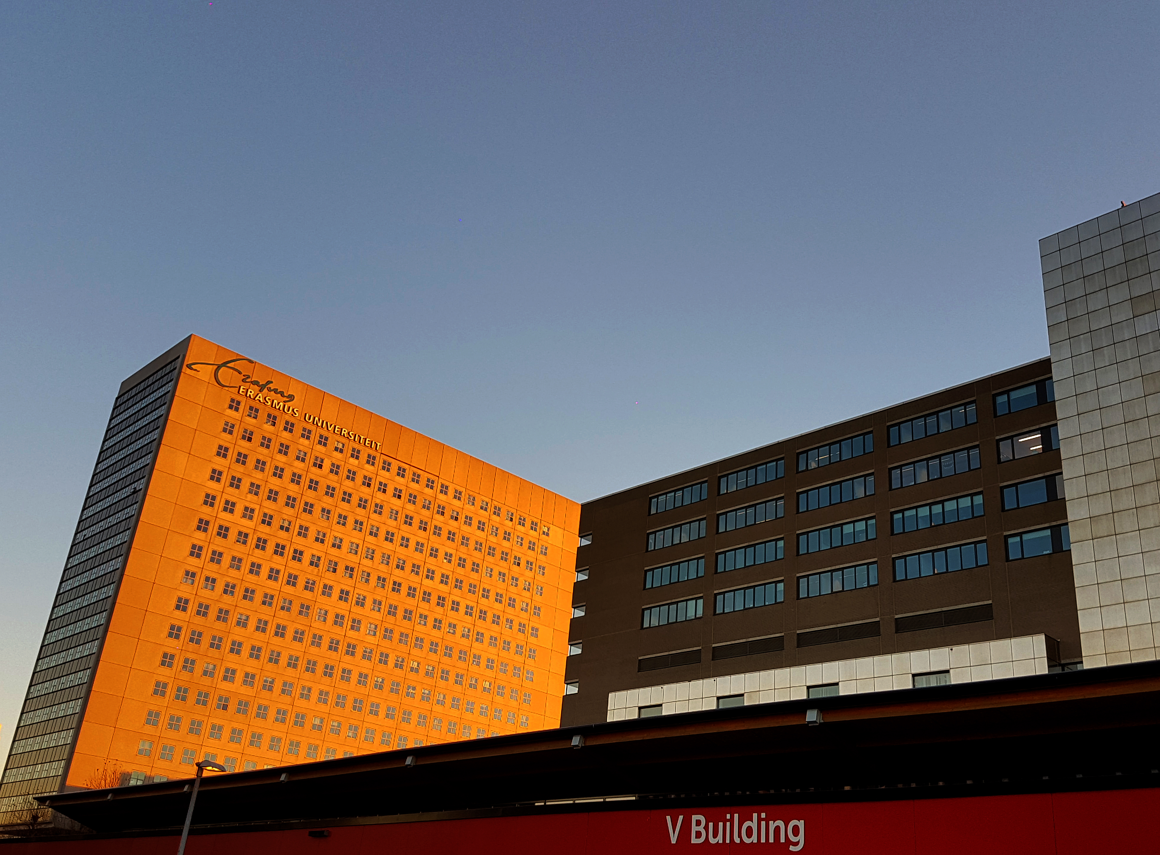 buildings-connect-evening-glow