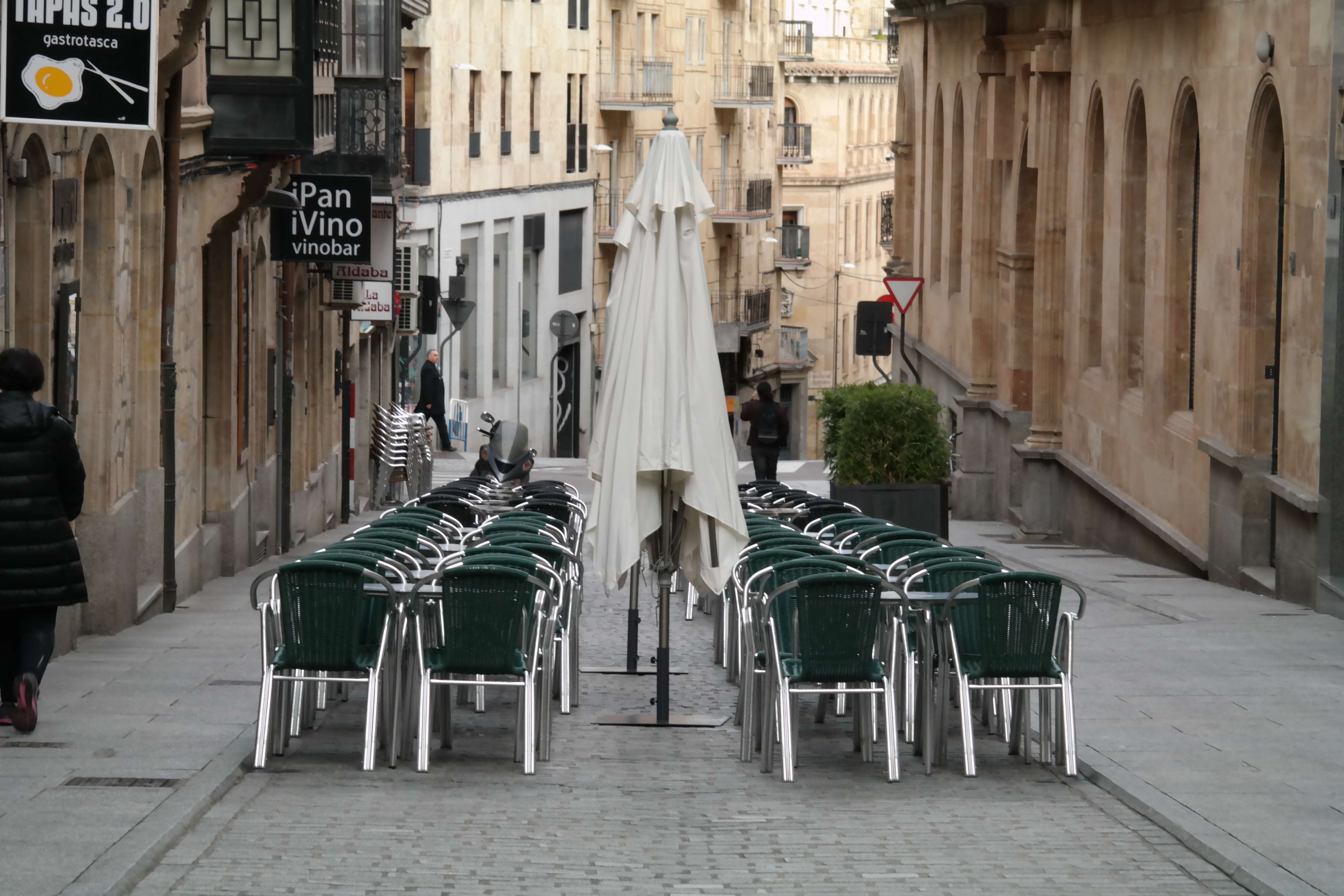 geen-klandizie-wel-strak-terras