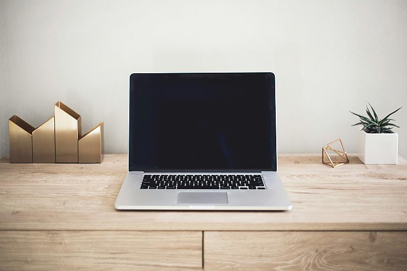 repareerbaarheid-moet-de-norm-worden-voor-laptops-in-alle-prijsklassen