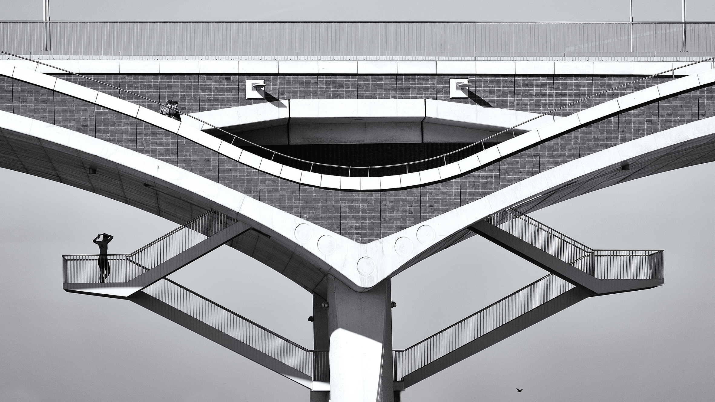 oversteek-pijler-en-trap