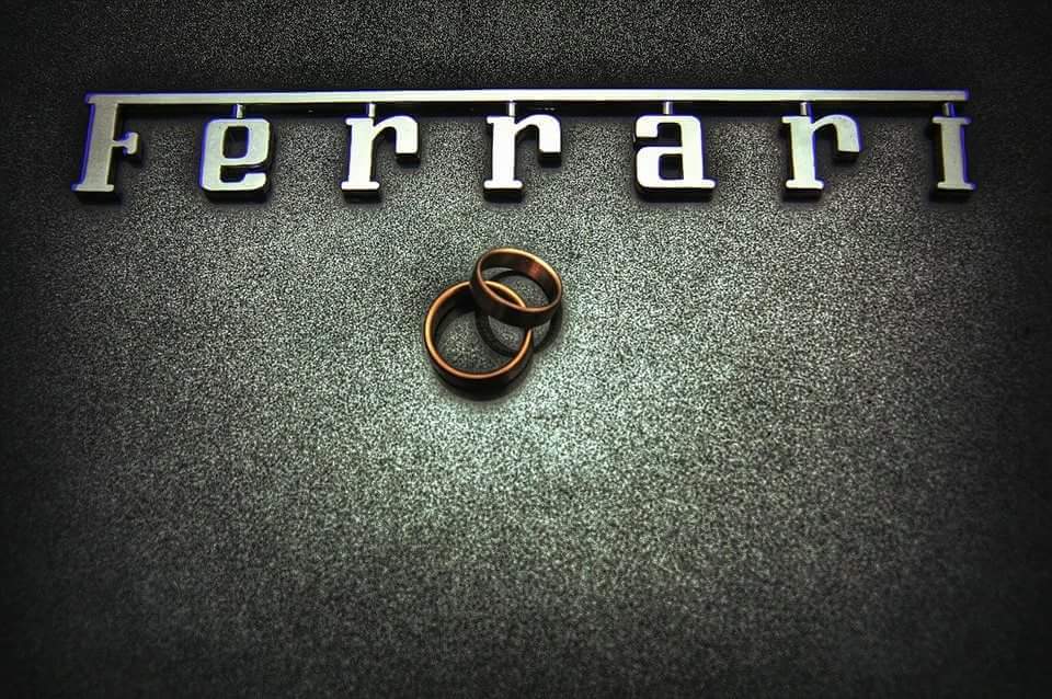 trouwring-broer-en-de-trouwauto