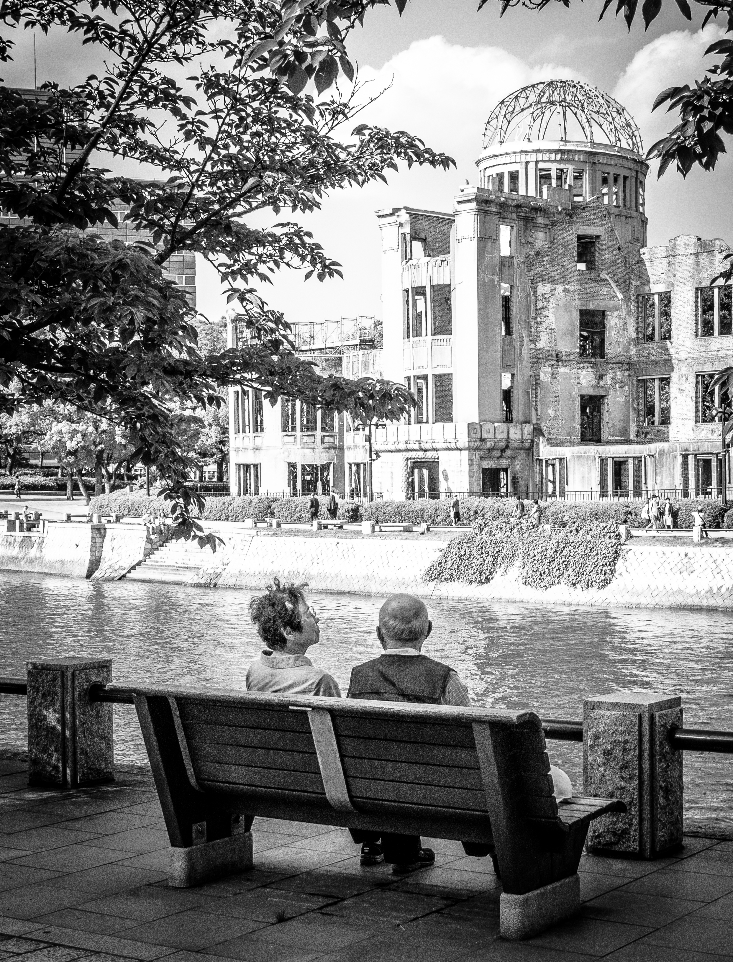 de-a-bomb-dome-in-hiroshima