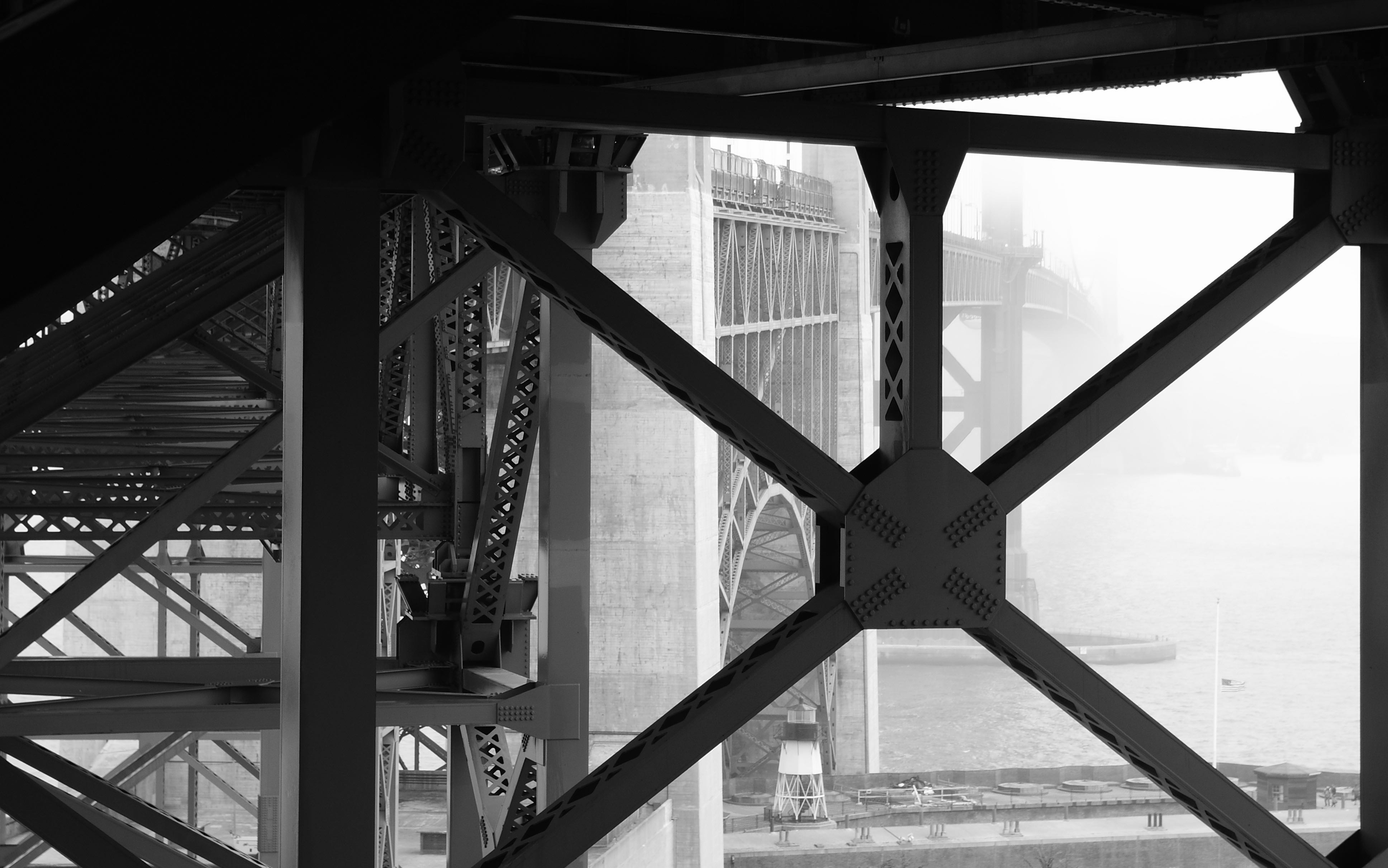 below-the-golden-gate-bridge