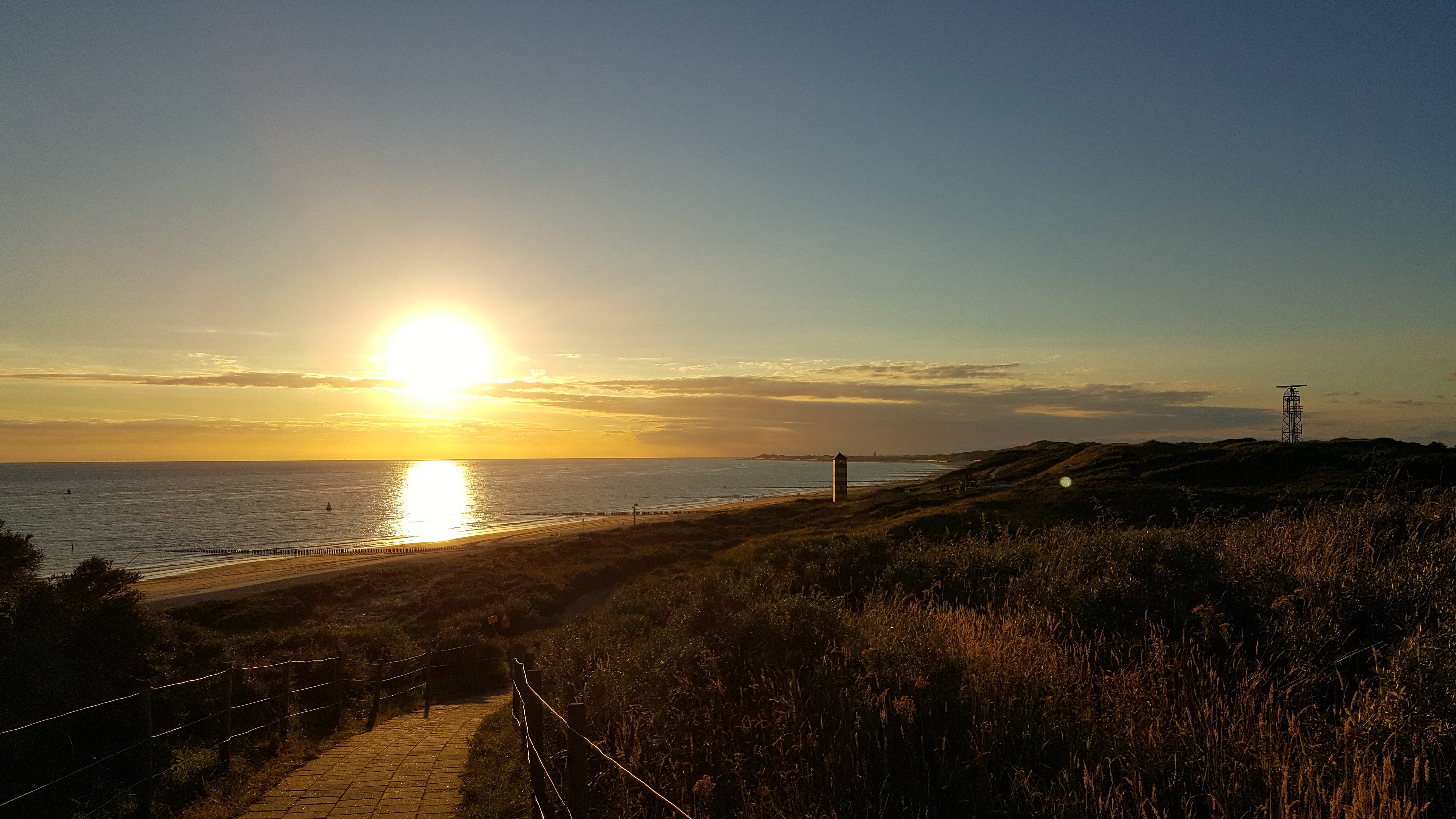 horizon-vanuit-de-duinen