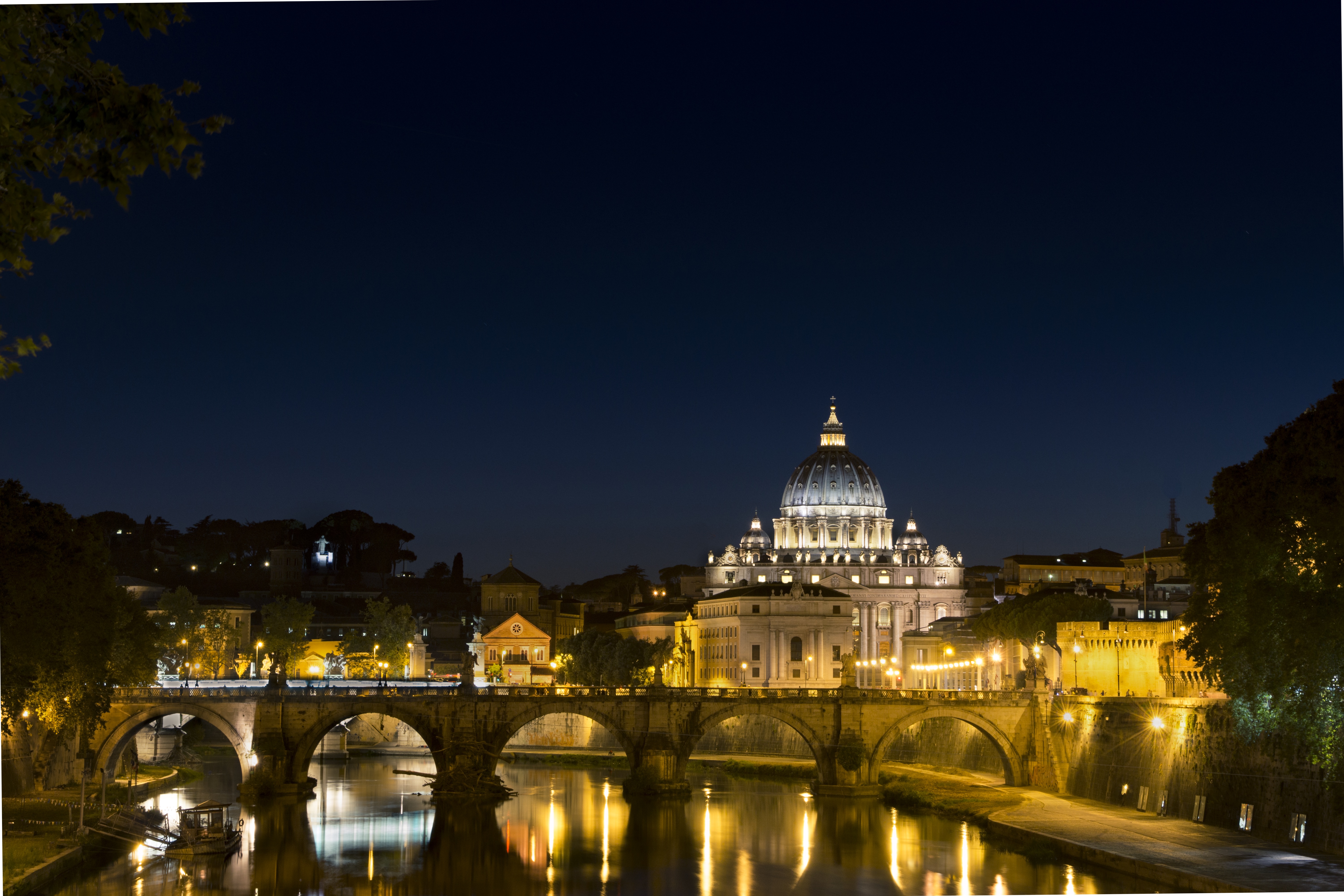 st-pieter-rome-net-na-zonsondergang