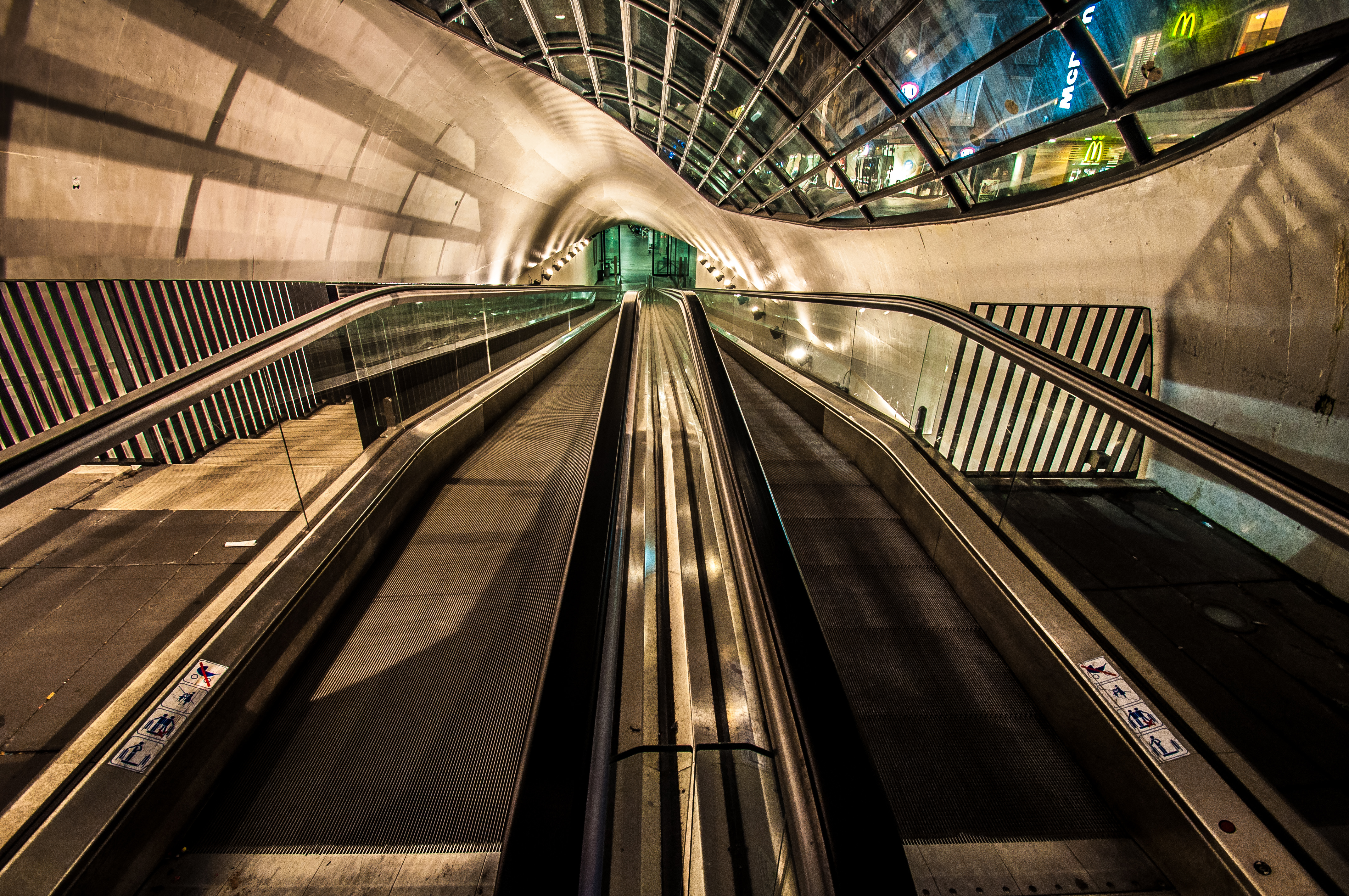 down-to-metro-eindhoven