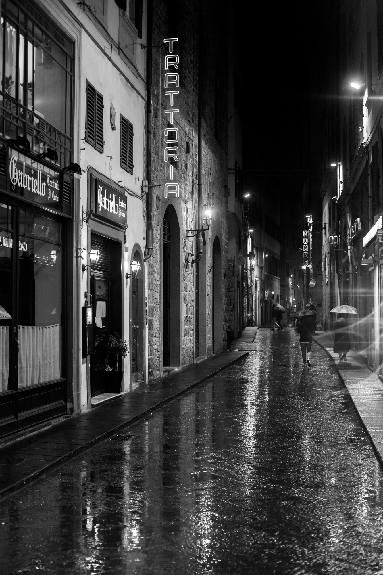 wet-streets-in-florence