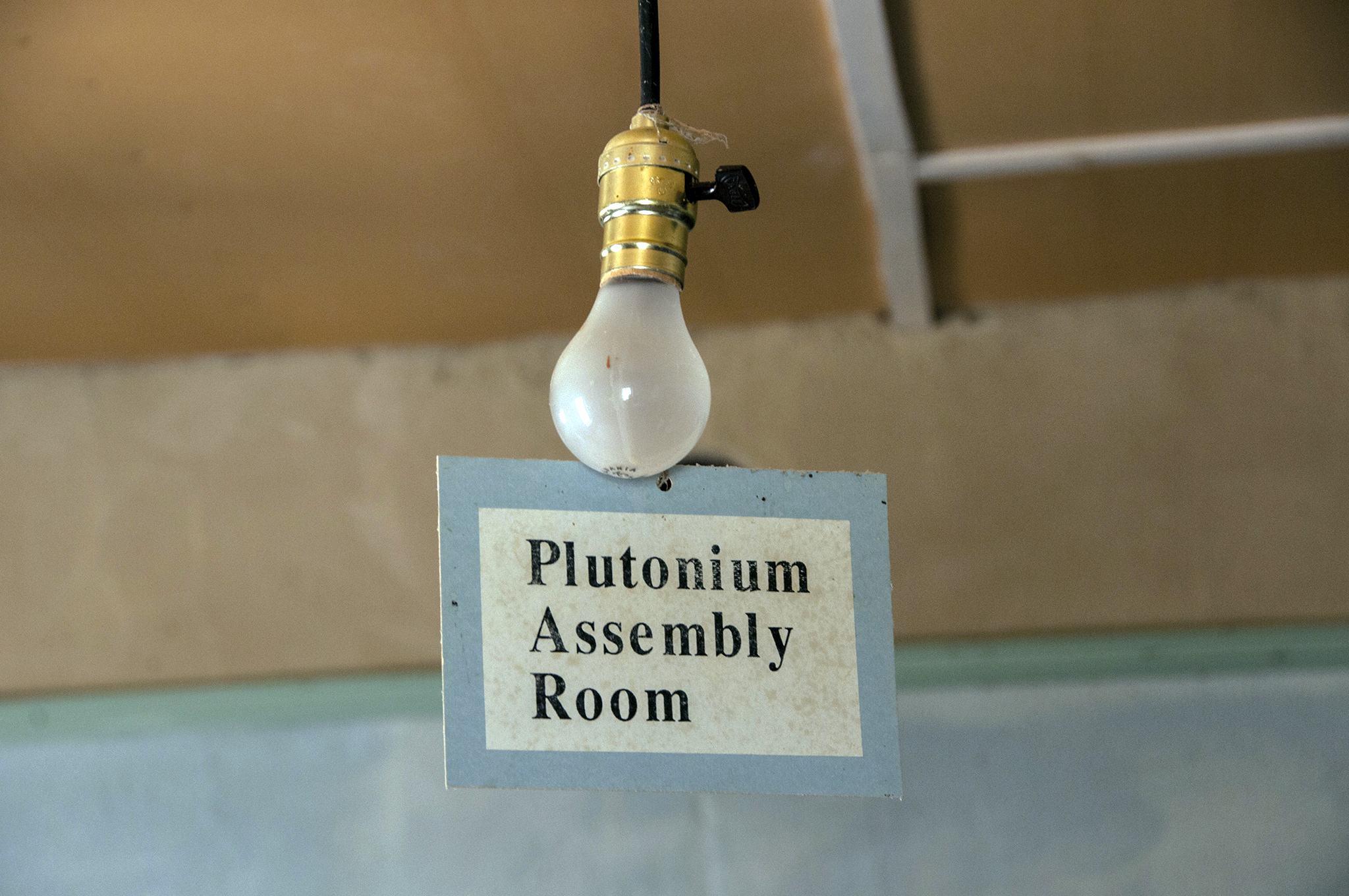 plutonium-assembly-room