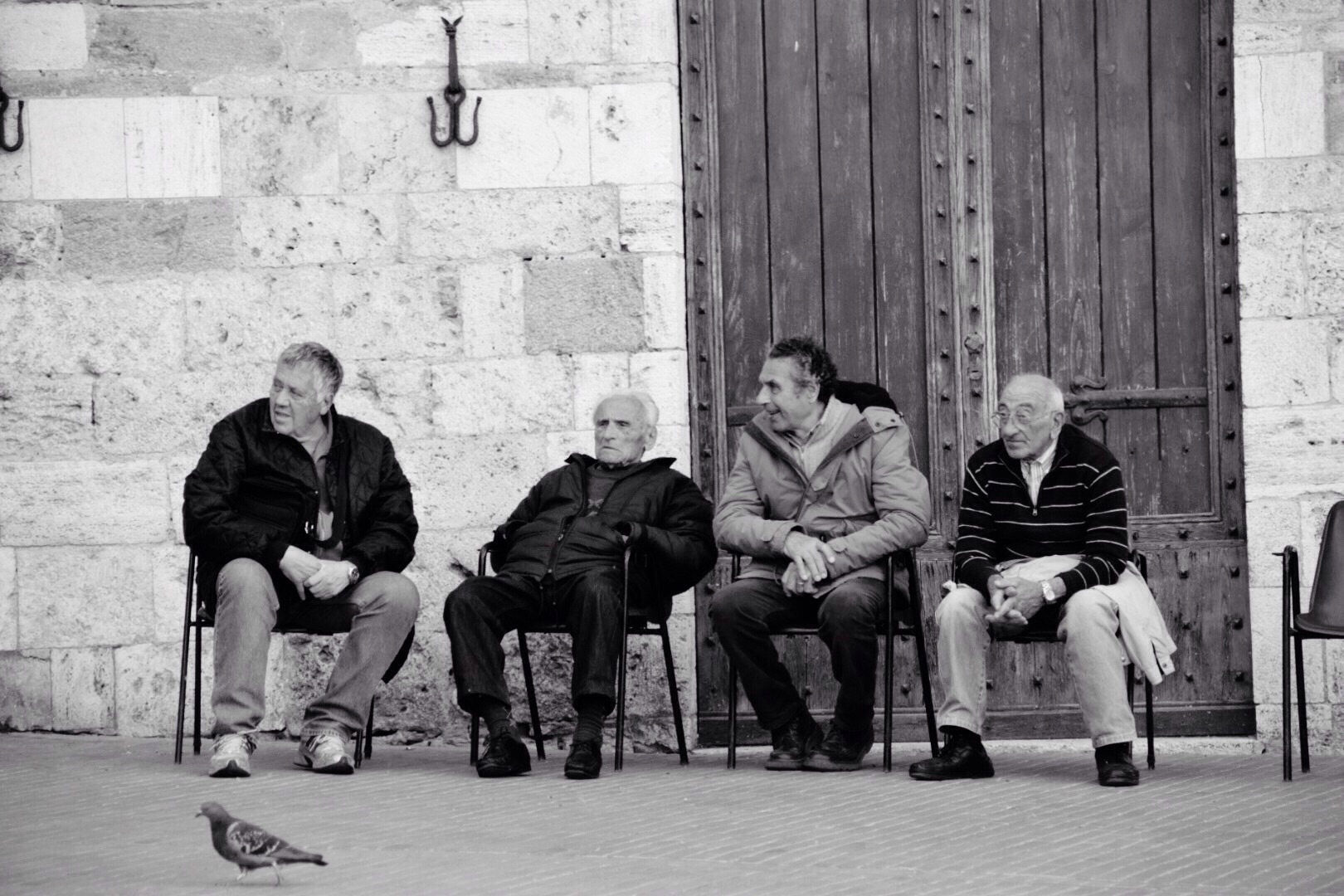 s-avond-op-een-italiaans-pleintje