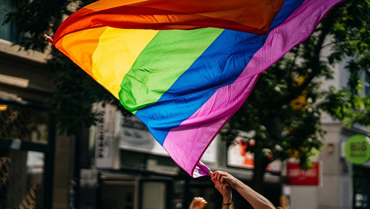 zo-maak-je-van-pride-month-pride-year